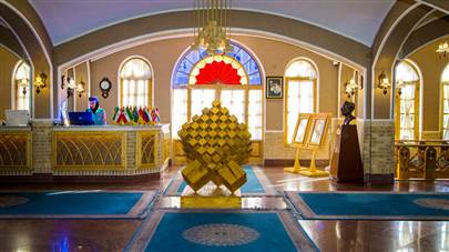 لابی هتل داد یزد لابی هتل داد یزد